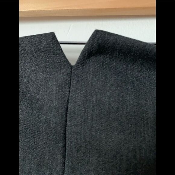 NWT Express dark grey/wet asphalt pencil skirt, knee length, Size 2 - Picture 3 of 10